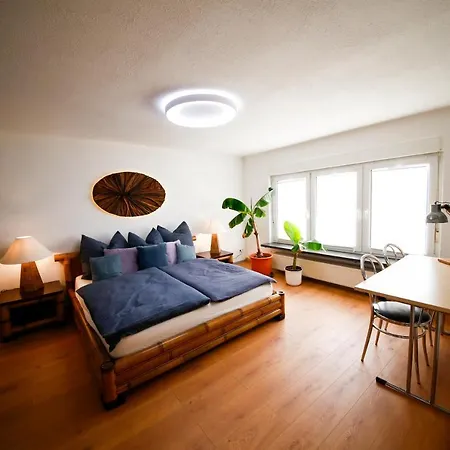 Einzigartiges Mit Kamin, Whirlpool, Netflix, Internet, Workspace, Garten Und Tropischem Flair *