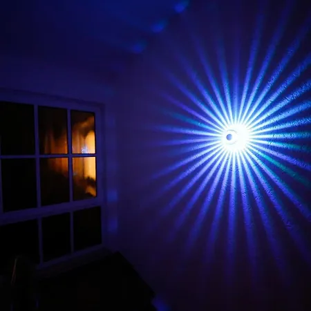 Einzigartiges Mit Kamin, Whirlpool, Netflix, Internet, Workspace, Garten Und Tropischem Flair