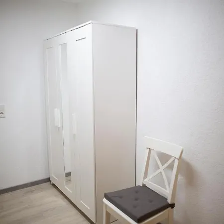 Apartment Einzigartiges Mit Kamin, Whirlpool, Netflix, Internet, Workspace, Garten Und Tropischem Flair *
